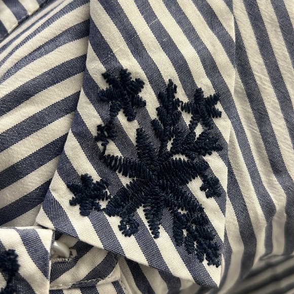 Blouse - Picture 3 of 3